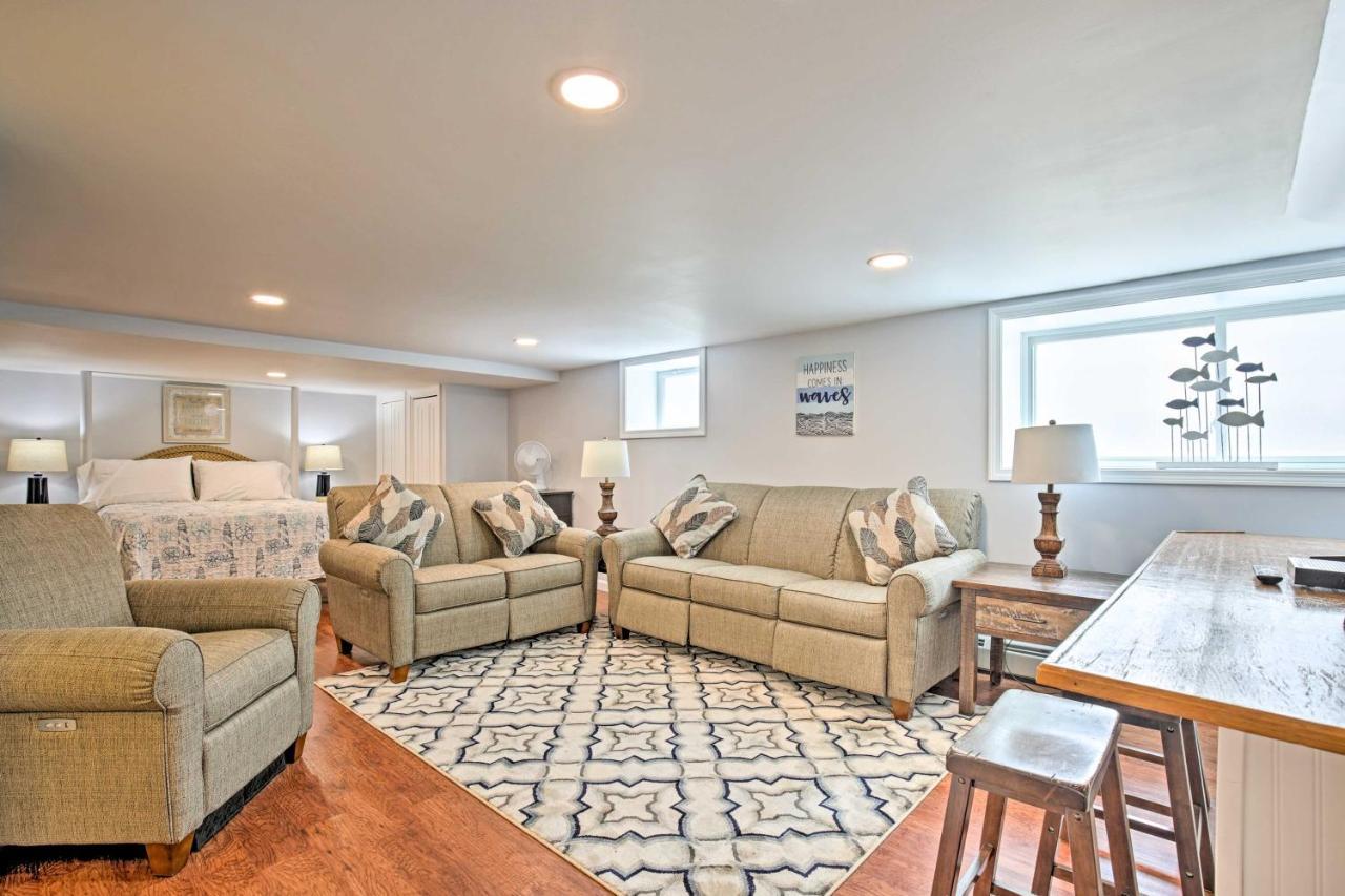 Old Orchard Beach Home With Patio Walk To Beach Экстерьер фото
