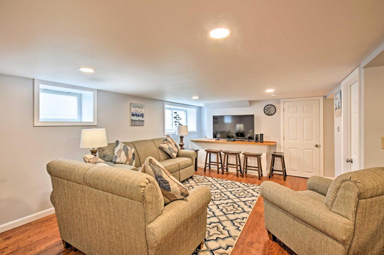 Old Orchard Beach Home With Patio Walk To Beach Экстерьер фото