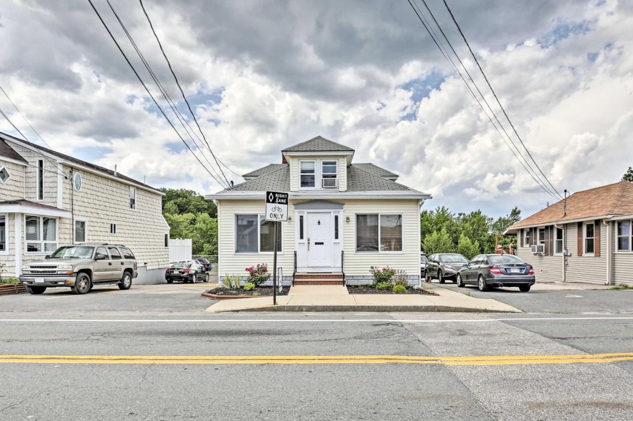 Old Orchard Beach Home With Patio Walk To Beach Экстерьер фото